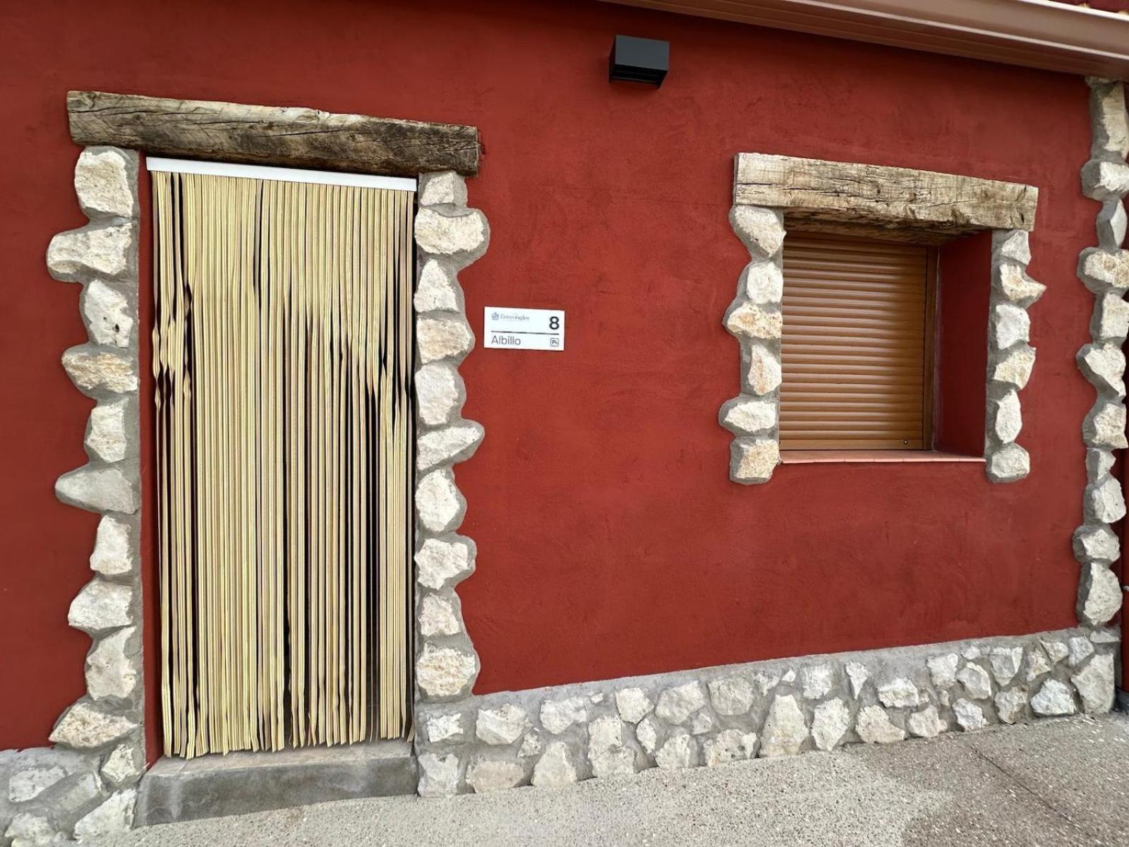 Finca Entrevinedos De Bodegas Marcos Peñafiel Eksteriør billede